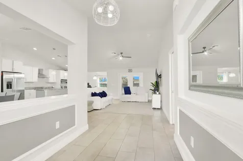 202 Sw Chandler Terrace Port Saint Lucie FL 34984