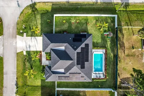 202 Sw Chandler Terrace Port Saint Lucie FL 34984