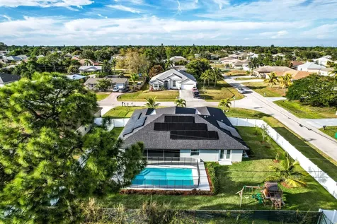 202 Sw Chandler Terrace Port Saint Lucie FL 34984