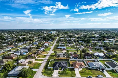 202 Sw Chandler Terrace Port Saint Lucie FL 34984