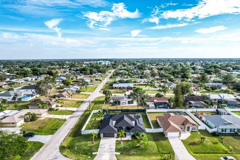 202 Sw Chandler Terrace Port Saint Lucie FL 34984