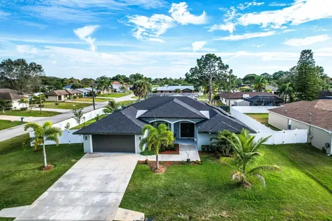202 Sw Chandler Terrace Port Saint Lucie FL 34984