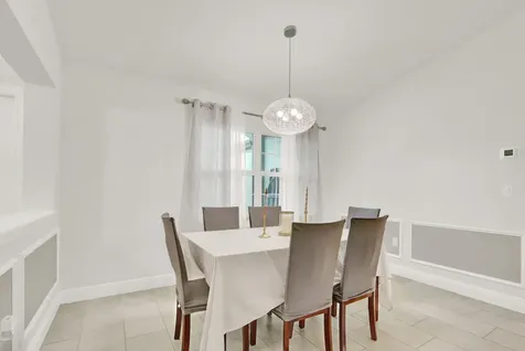 202 Sw Chandler Terrace Port Saint Lucie FL 34984