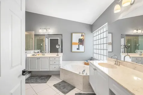 6847 Viale Elizabeth Delray Beach FL 33446
