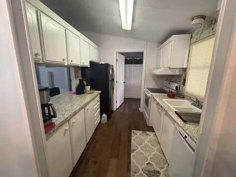 570 Ne 47th Court Lot#430 Deerfield Beach FL 33064