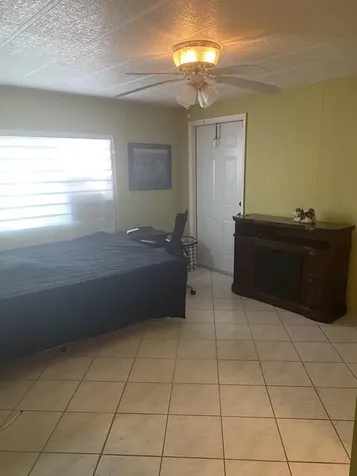 570 Ne 47th Court Lot#430 Deerfield Beach FL 33064