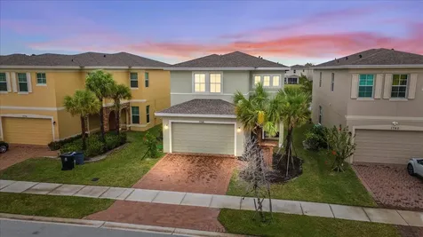 1766 Nw Cataluna Circle Port Saint Lucie FL 34986