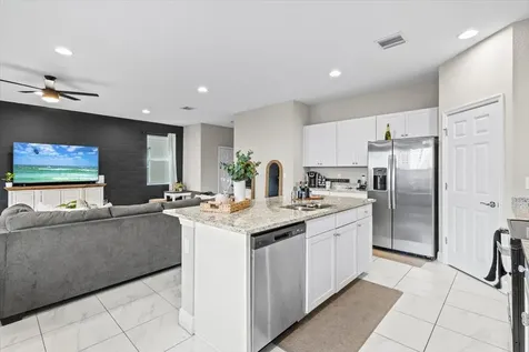 1766 Nw Cataluna Circle Port Saint Lucie FL 34986