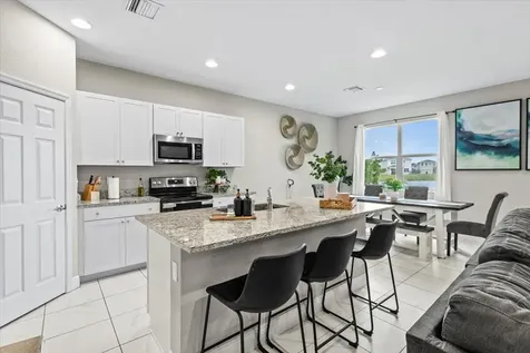 1766 Nw Cataluna Circle Port Saint Lucie FL 34986