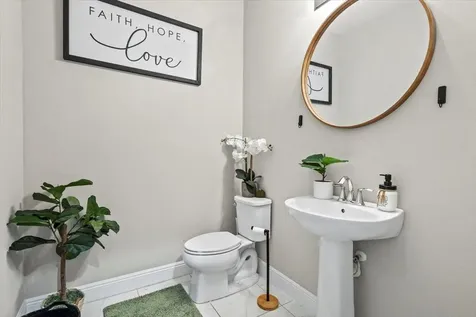 1766 Nw Cataluna Circle Port Saint Lucie FL 34986