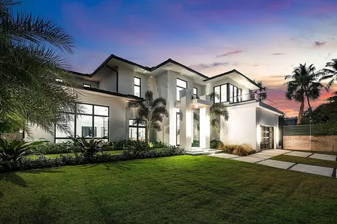 258 33rd Court West Palm Beach FL 33407