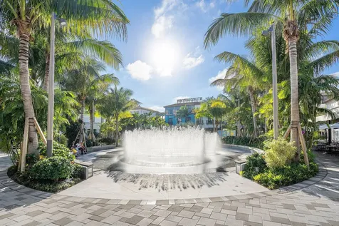 258 33rd Court West Palm Beach FL 33407