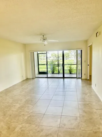 2900 Sw 22nd Circle Delray Beach FL 33445