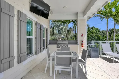 109 Royal Palm Circle Tequesta FL 33469
