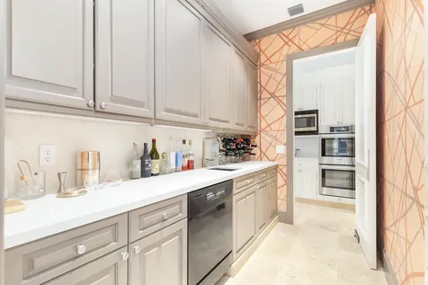614 Tarpon Way Palm Beach FL 33480
