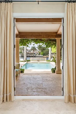 614 Tarpon Way Palm Beach FL 33480