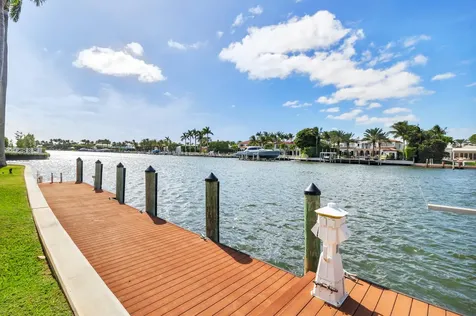 614 Tarpon Way Palm Beach FL 33480