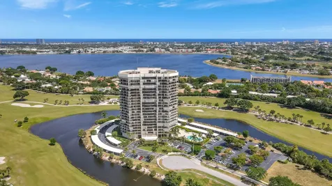1900 Consulate Place West Palm Beach FL 33401