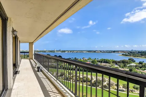 1900 Consulate Place West Palm Beach FL 33401