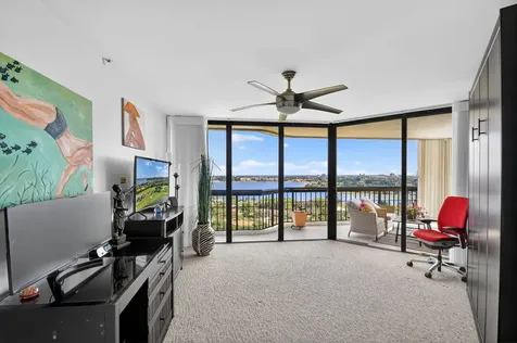 1900 Consulate Place West Palm Beach FL 33401