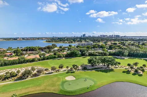 1900 Consulate Place West Palm Beach FL 33401