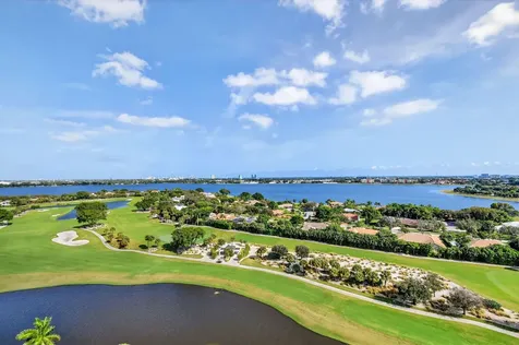 1900 Consulate Place West Palm Beach FL 33401