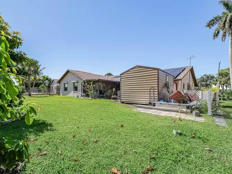 113 Larchmont Terrace Sebastian FL 32958