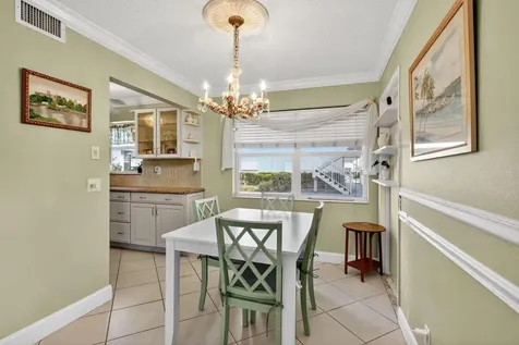 480 Horizons Boynton Beach FL 33435