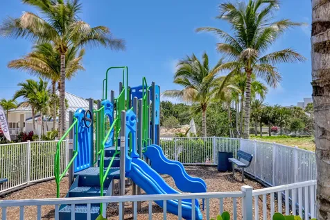 113 Royal Palm Circle Tequesta FL 33469