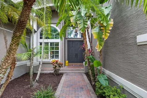 19219 N Creekshore Court Boca Raton FL 33498