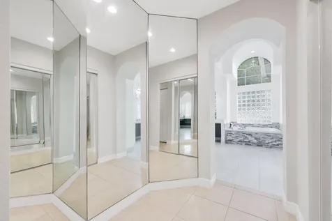 19219 N Creekshore Court Boca Raton FL 33498