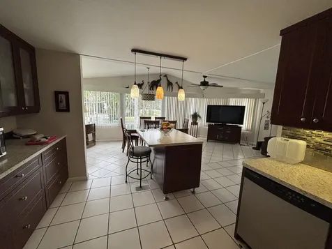 6503 Nw 34th Avenue Coconut Creek FL 33073