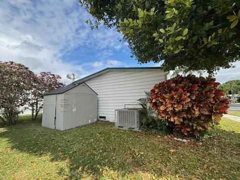 6503 Nw 34th Avenue Coconut Creek FL 33073