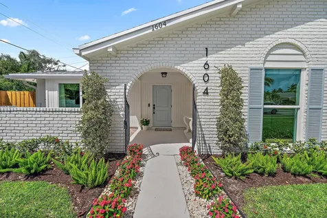 1604 Seabrook Road Tequesta FL 33469