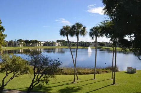 5220 Las Verdes Circle Delray Beach FL 33484