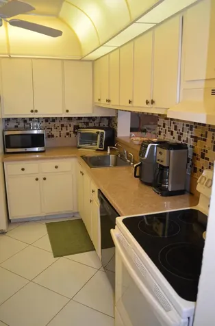 5220 Las Verdes Circle Delray Beach FL 33484