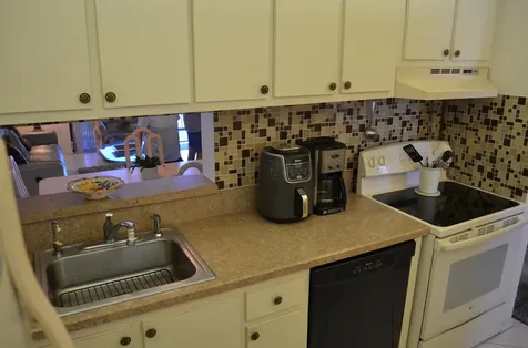 5220 Las Verdes Circle Delray Beach FL 33484