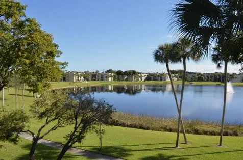 5220 Las Verdes Circle Delray Beach FL 33484
