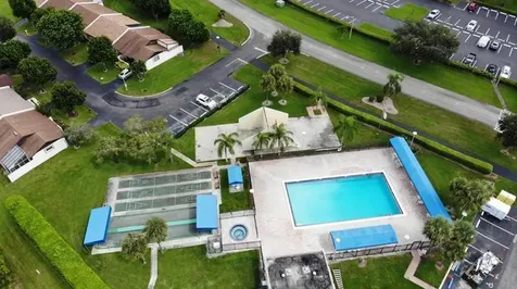 5220 Las Verdes Circle Delray Beach FL 33484