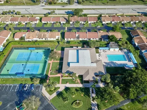 5220 Las Verdes Circle Delray Beach FL 33484