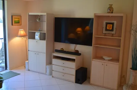 5220 Las Verdes Circle Delray Beach FL 33484