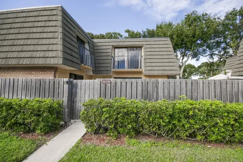 3228 32nd Way West Palm Beach FL 33407