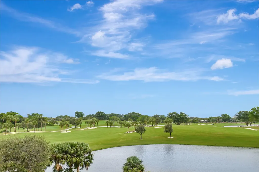 1900 Consulate Place West Palm Beach FL 33401