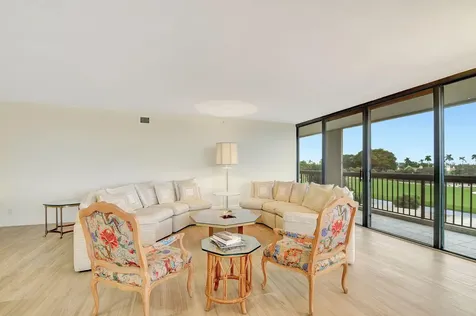 1900 Consulate Place West Palm Beach FL 33401