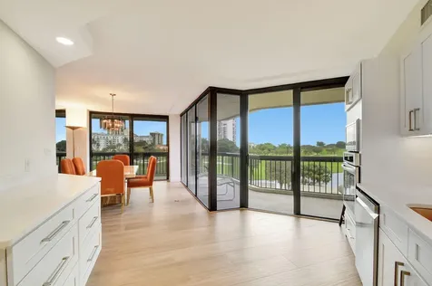 1900 Consulate Place West Palm Beach FL 33401