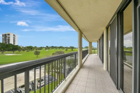 1900 Consulate Place West Palm Beach FL 33401