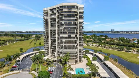 1900 Consulate Place West Palm Beach FL 33401