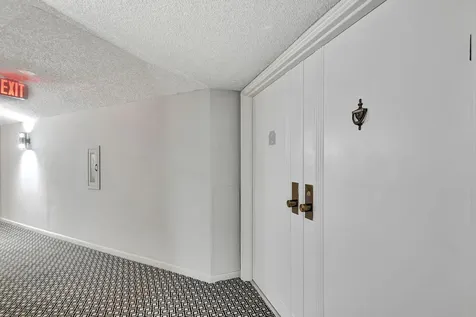1900 Consulate Place West Palm Beach FL 33401