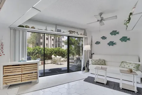 1618 Twelve Oaks Way North Palm Beach FL 33408