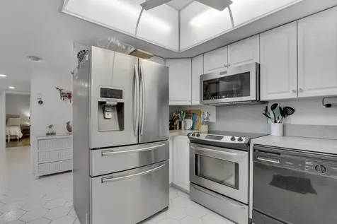 1618 Twelve Oaks Way North Palm Beach FL 33408
